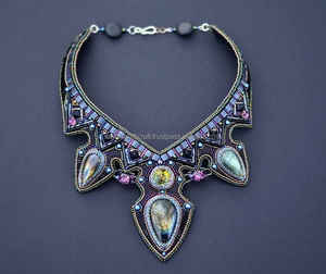 Collar de hilo bordado, collar bohemio bordado, Gargantilla colgante bordada - Product Image 3