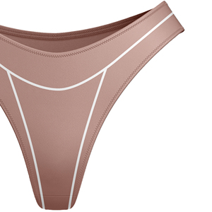 ZT Sportswear – Culottes string sexy imprimées pour femme, taille mi-haute, en spandex rouge, sans couture, écologiques et respirantes - Product Image 5