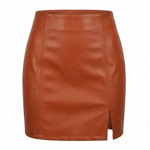 Jupe crayon mini en similicuir taille haute pour femme avec fente latérale, couleur unie, design brillant, à porter toute l'année - Product Image 1