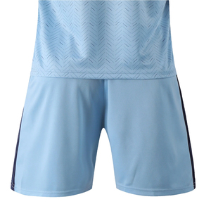 Tenue de football à prix compétitif, nouveau style, couleur unie et motif, kit de football abordable, léger, anti-humidité, coupe classique - Product Image 5