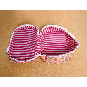 Juego de 3 estuches de tocador grandes, reutilizables y hechos a mano, con cremallera, sostenibles, con estampado de bloques de rayas diagonales blancas indias. - Product Image 5