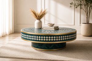 Mesa de Centro Redonda Moderna Hecha a Mano con Incrustaciones de Hueso Verde y Detalles de Latón, Madera y MDF para Sala de Estar - Product Image 2