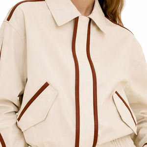 Veste coupe-vent beige décontractée pour homme avec bandes en cuir marron, veste de sport personnalisée, veste streetwear pour homme, vente en gros - Product Image 6