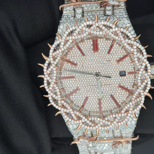 Reloj de Hombre Grande, Estilo Hip-Hop, con Movimiento de Cuarzo Personalizado, Esfera con Diseño de Espinas, Incrustaciones de Moissanita y Diamantes - Product Image 1