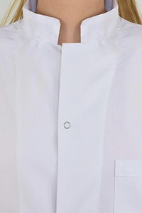 Bata Médica Blanca Minimalista con Cuello Alto, Túnica Profesional de Alta Gama para el Cuidado de la Salud, Elegante, de Manga Corta para Mujer - Product Image 3