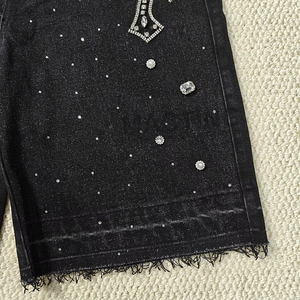 Fabricantes de pantalones cortos de mezclilla personalizados de verano estilo vintage para hombre, pantalones cortos de mezclilla holgados con pedrería - Product Image 6