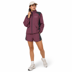 Ensemble de shorts sportifs 2 pièces pour femmes, couleur bordeaux, veste en polyester à séchage rapide avec poche, coupe classique, vêtements de printemps et d'été - Product Image 1