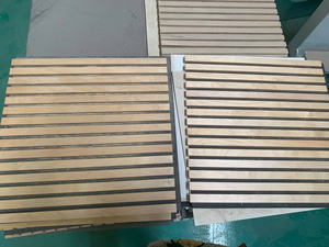 Paneles Acústicos y de Aislamiento Acústico de Madera Maciza y Fibra de Poliéster Ecológicos con Diseño Moderno, Superficie Dorada, Tamaños Personalizables - Product Image 6