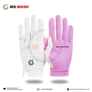 Gants de golf sportifs de haute qualité DISTIL INDUSTRIES, fabriqués sur mesure en cuir Cabretta, respirants, légers, résistants aux intempéries, avec grip imperméable. - Product Image 4