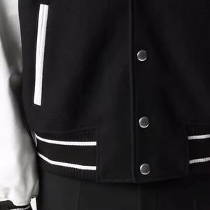 แจ็คเก็ตวาร์ซิตี้แขนขนสัตว์ปักโลโก้คุณภาพสูงแบบกำหนดเองสำหรับผู้ชาย เสื้อแจ็คเก็ตเบสบอลสไตล์สตรีทแวร์สำหรับผู้ชาย - Product Image 5