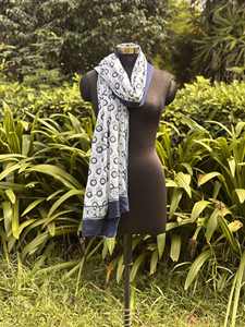 Paréos de plage en coton imprimé indonésien, Sarongs, Paréos de plage, Paréos personnalisés en gros, Robes longues et foulards en coton - Product Image 3