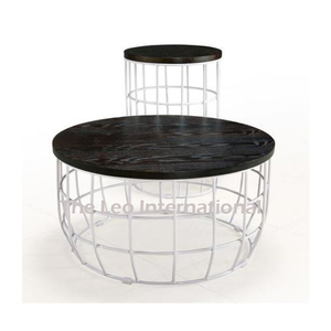 Table basse design en métal pour la décoration de la maison et du hall, table basse en aluminium moulé avec plateau en verre - Product Image 4