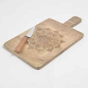 Planche à découper en bois naturel, design moderne, faite à la main, personnalisée pour fruits, légumes et fromages, à bas prix - Product Image 5