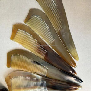 Peigne en corne de couleur naturelle Ox pour tous types de cheveux d'agate indienne - Product Image 1