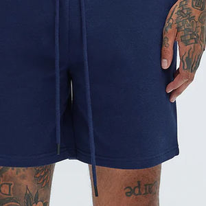 Shorts pour hommes pour l'été, conçus pour allier confort, style et fonctionnalité grâce à des matériaux respirants et légers / Vêtements décontractés - Product Image 4