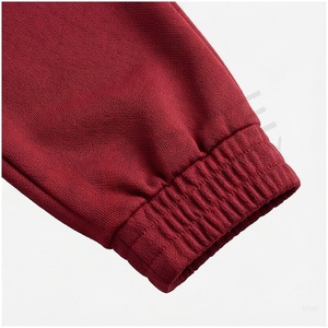 Conjunto Deportivo Rojo con Capucha para Hombre, Manga Larga, Cierre Frontal con Cremallera, Color Sólido, Transpirable, Corte Regular, Ropa Casual de Otoño - Product Image 6