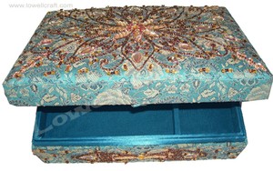 Nueva Colección de Cajas de Regalo de Diseño Hechas a Mano, Ecológicas y de Alta Venta, con Forro de Terciopelo de Poliéster Textil, Forma Cuadrada de Madera - Product Image 3