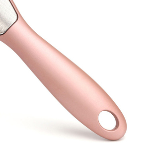 Râpe à pédicure professionnelle de haute qualité, durable, en acier inoxydable, à poignée en plastique, pour éliminer les peaux dures - Product Image 4