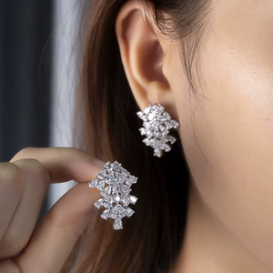 Pendientes de Diamantes de Oro Blanco de Lujo para Mujer, Corte Pera, Color D, Certificados por GIA, Joyería de Boda - Product Image 5