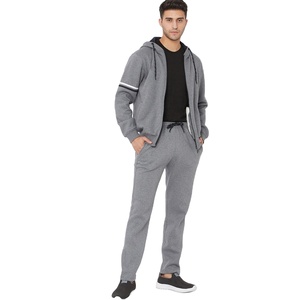 Survêtement gris à capuche pour homme, sweat-shirt zippé avec poches latérales, vêtements de sport décontractés, tenue d'automne, coupe classique, motif uni - Product Image 4