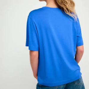 เสื้อยืดคอวีผู้หญิงคุณภาพดีที่สุด ผ้าฝ้าย 100% ระบายอากาศได้ดี เหมาะสำหรับฤดูร้อน แขนสั้น ผ้าถัก สั่งผลิตได้ตามแบบ (OEM) รับผลิตแบรนด์ส่วนตัว - Product Image 4