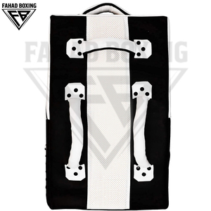 เป้าซ้อมมวยโค้งสีดำทอง ทำจากโฟมความหนาแน่นสูง ปรับแต่งได้ ทนทาน ดูดซับแรงกระแทก เหมาะสำหรับการฝึกศิลปะการต่อสู้ - Product Image 3