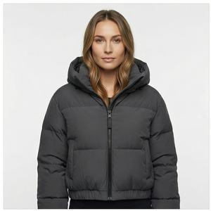 Chaqueta acolchada de nuevo diseño precio barato al por mayor unisex con logotipo personalizado chaqueta acolchada de moda para hombre personalizada - Product Image 1