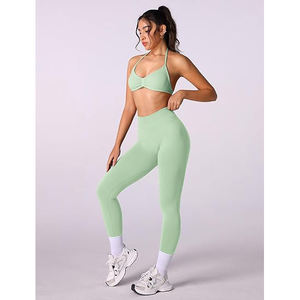 Conjunto de Yoga Esencial para Mujer, Ropa Deportiva para Uso Diario, Sujetador Deportivo, Leggings de Cintura Alta, Soporte Medio, Estilo Versátil, Sin Temporada, Nailon y Elastano - Product Image 6