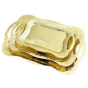 Plateau de service rectangulaire en métal de qualité supérieure, design moderne, pour restaurant, fabriqué en Inde. - Product Image 6