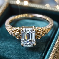 Bague de fiançailles et de mariage de luxe en argent 925 plaqué or 18 carats avec moissanite taille émeraude 6x8mm style antique pour elle
