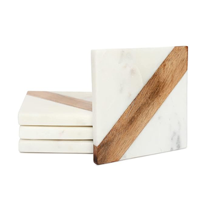 Juego de Posavasos de Lujo con Diseño Floral, Hechos a Mano con Incrustaciones de Latón Dorado, Mármol Natural Moderno y Ecológico para Mesa, Pedidos al por Mayor - Product Image 6