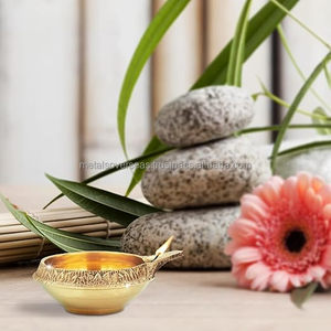 Diyas Kuber Akhand Jyoti en Tono Dorado, de Latón, Decoración Religiosa Personalizable para el Hogar, a Precios de Mayoreo Directo de Fábrica - Product Image 2