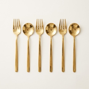 Juego de Cubiertos de Acero Inoxidable con Acabado Dorado, Vajilla Pulida con Espejo Dorado al por Mayor para Hoteles, Restaurantes y Suministros para Fiestas de Boda - Product Image 1
