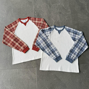 Camiseta Térmica de Manga Raglán para Hombre, Tejido Sólido de 180g, Corte Regular, Cuello Redondo Informal, Ribete en Contraste, Logotipo Frontal, Transpirable - Product Image 6