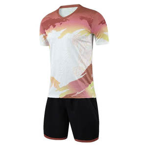 Camiseta de Fútbol Personalizada de Manga Corta con Cuello en V, Transpirable y de Secado Rápido, Uniformes de Alta Calidad con Impresión Digital - Product Image 5