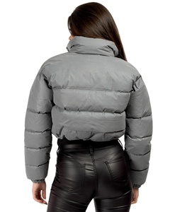 Vestes matelassées courtes pour femmes en tissu uni, haute qualité, polyester et nylon, design personnalisable, nouvelle collection en gros - Product Image 4