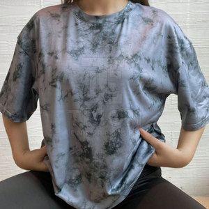 Camiseta Tie Dye de Alta Calidad, Suave y Cómoda, Camiseta de Mujer de Primera Calidad, Colección de Verano, Camiseta Tie Dye para Mujer - Product Image 2