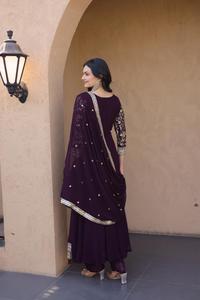 Vestidos Anarkali étnicos indios con lentejuelas bordadas y dupatta para mujer, ropa tradicional india para bodas. - Product Image 5