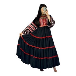 Robe de mariée longue à manches longues et col montant, style afghan Kuchi vintage, broderie rouge et noire contrastée, coupe trapèze pour femme - Product Image 1