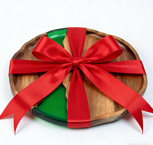 USA Warehouse Round Acacia Wood Green Resin Serving Board Epoxy Resin Charcuterie Board for <b>Cheese</b> Platter - Product Image 1