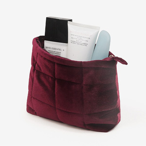 Sac de rangement portable en velours matelassé de grande capacité - Product Image 1