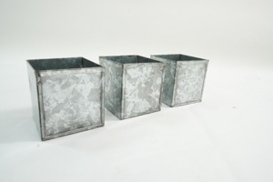 Vintage Galvanized Garden Planter <b>Square</b> Metal Container Ideal For Flower <b>Pot</b> For Fresh Blooms And Patio planter From India - Product Image 3