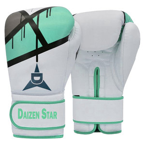 นวมชกมวย Daizen Star สีขาวเขียวมิ้นท์ หนังแท้ แบบรัดสาย สำหรับผู้ใหญ่ ใช้ได้ทั้งชายและหญิง ระบายอากาศได้ดี เหมาะสำหรับการฝึกซ้อมและการแข่งขัน - Product Image 1