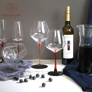 Vente en gros Verres uniques en cristal soufflé à la main de luxe moderne pour restaurant, banquet, <span class=keywords><strong>gobelet</strong></span>, verre à vin rouge à longue tige - Product Image 4