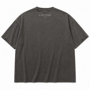 เสื้อยืดโอเวอร์ไซส์ลายกราฟิกสำหรับผู้ชาย สีเทาพิวเตอร์ ผ้าฝ้ายฟอกสไตล์ Y2K เสื้อสตรีทแวร์ โดย Dravelle Industry - Product Image 4