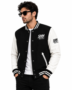 แจ็คเก็ตวาร์ซิตี้สีดำขาวแบบกำหนดเองของ SHH INDUSTRIES สำหรับผู้ชาย ปักลายเชนิลล์ แจ็คเก็ตเบสบอลแบบ Letterman แขนหนัง - Product Image 4
