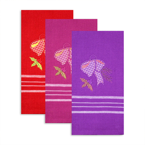 Nouvelle serviette de cuisine de Noël au design tendance en rouge, magnifique broderie, serviette de cuisine pour Noël. - Product Image 6