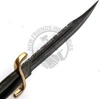 Nouvel Arrivage Couteau de Chasse Bowie Damas Fait Main, Lame Fixe Tranchante, Couteau de Survie, Couteau de Collection, Manche en Corne, Couteau de Camping