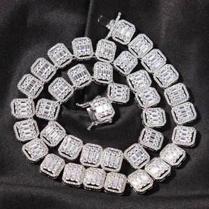 แฟชั่น VVS มอยส์ซาไนต์ 10 มม. ผ่านการทดสอบเพชร VVS มอยส์ซาไนต์ สร้อยคอแบบ Lced Out เงินแท้ 925 มอยส์ซาไนต์ สร้อยข้อมือแบบ Cuban Link - Product Image 4