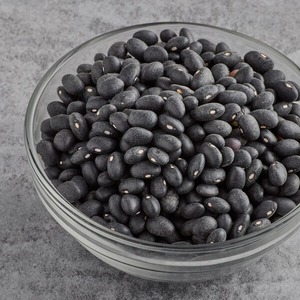 Haricots noirs de qualité supérieure, non-OGM, séchés, emballés sous vide, 25 kg, qualité alimentaire, récolte de l'année dernière, stockage longue durée, vente en gros - Product Image 2